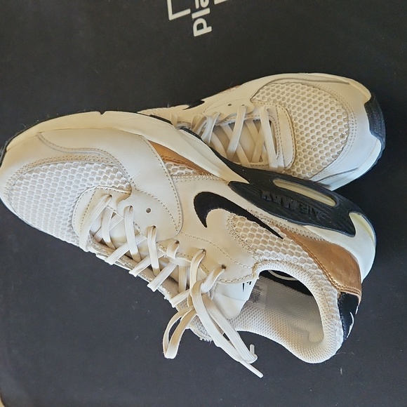 Nike DZ2619 Air Max EXCEE Phantom Metallic Gold/Sail Black Accents W Size 8 - Picture 6 of 16